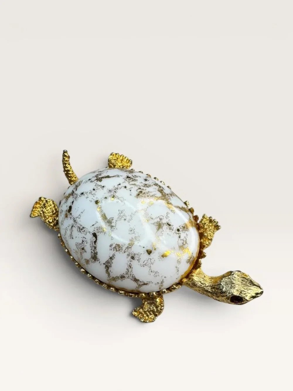 1960s White Glass Gold Leaf Turtle Brooch Gold Tone Figural Animal Vintage